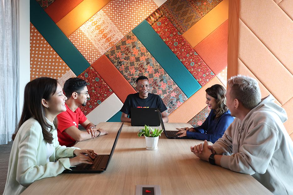 Building a Thriving Workforce Through Leadership and Culture 